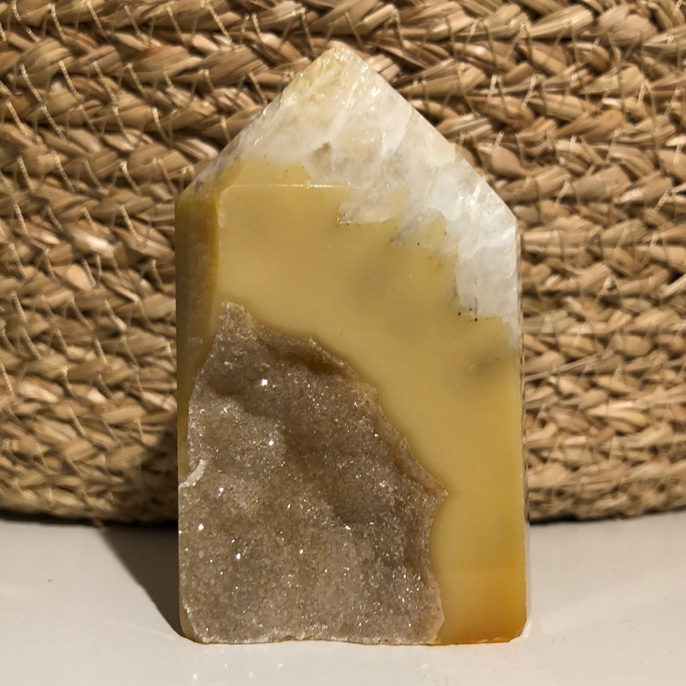 Druzy agate tower